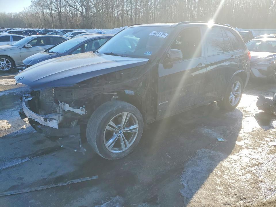 BMW X5 2015, VIN 5UXKR0C52F0K68402, 2/5