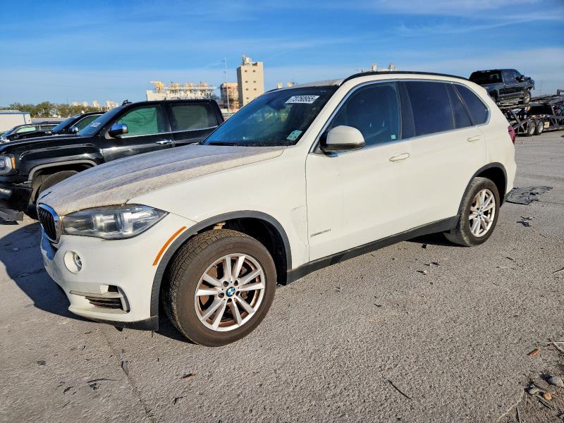 BMW X5 2014, VIN 5UXKR0C56E0K49186, 3/5