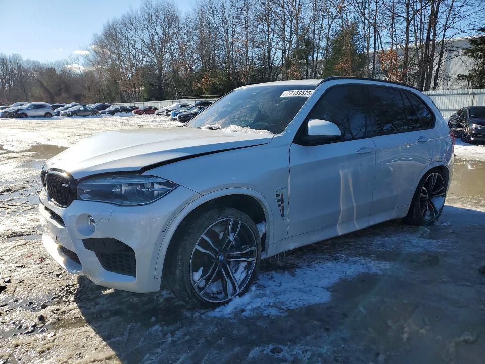 BMW X5 2015, VIN 5UXKR0C59F0P07708, 2/5