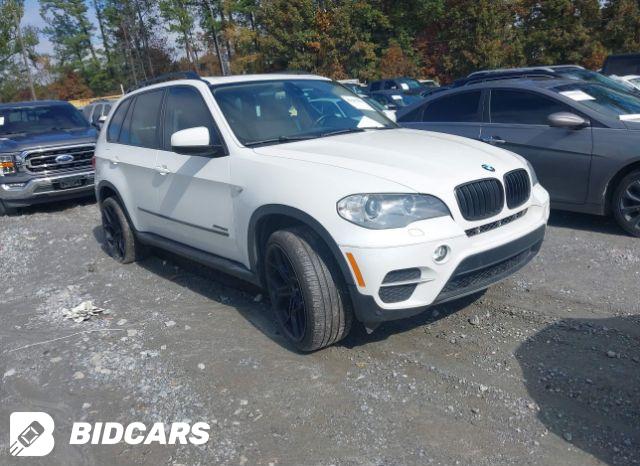 BMW X5 2014, VIN 5UXKR2C59E0C00689, 4/5