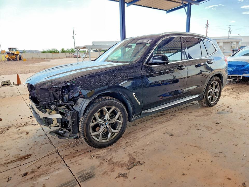 BMW X3 2021, VIN 5UXTY3C0XM9G01213, 3/5