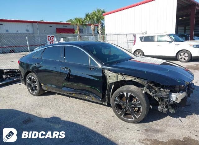 KIA K5 2021, VIN 5XXG34J26MG035241, 3/5