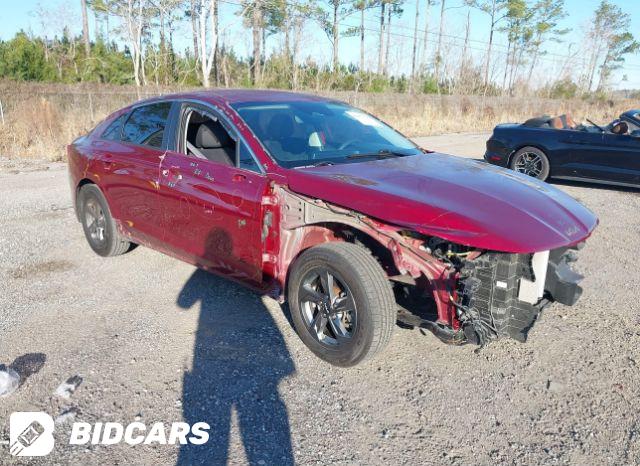 KIA K5 2022, VIN 5XXG64J24NG130096, 9/10