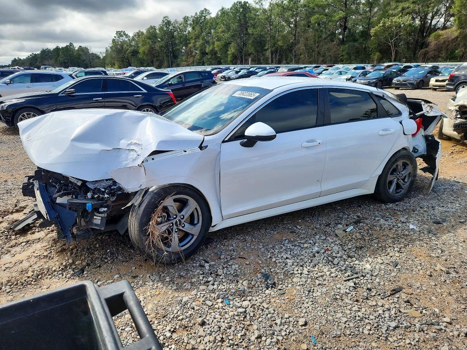 KIA K5 2024, VIN 5XXG64J25RG239513, 1/5