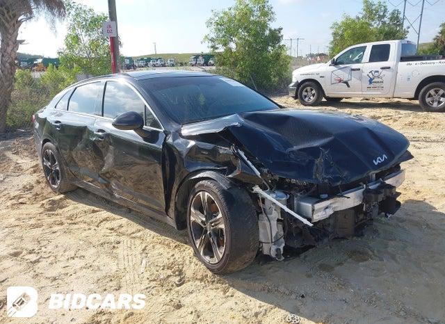 KIA K5 2021, VIN 5XXG64J27MG073701, 2/5