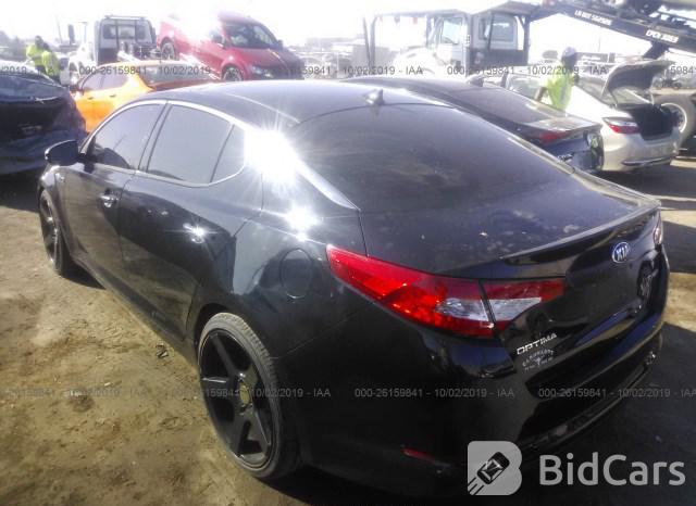 KIA Optima 2013, VIN 5XXGR4A68DG142843, 3/5