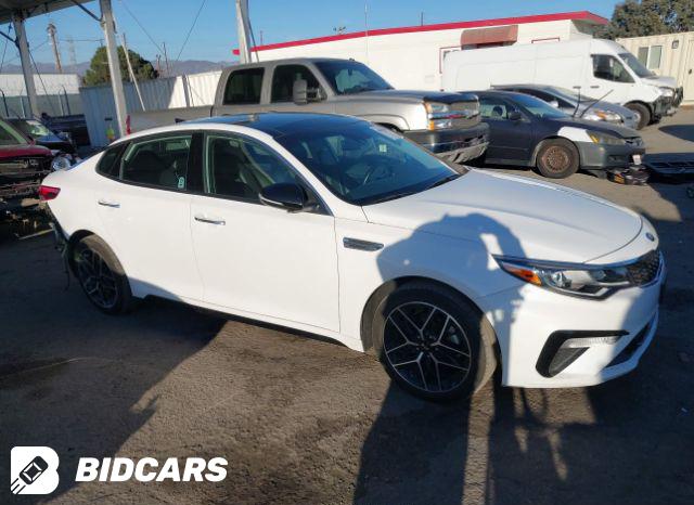 KIA Optima 2019, VIN 5XXGT4L36KG377663, 1/10