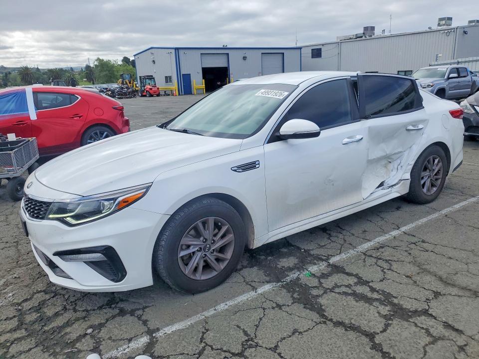 KIA Optima 2019, VIN 5XXGT4L39KG325864, 1/10