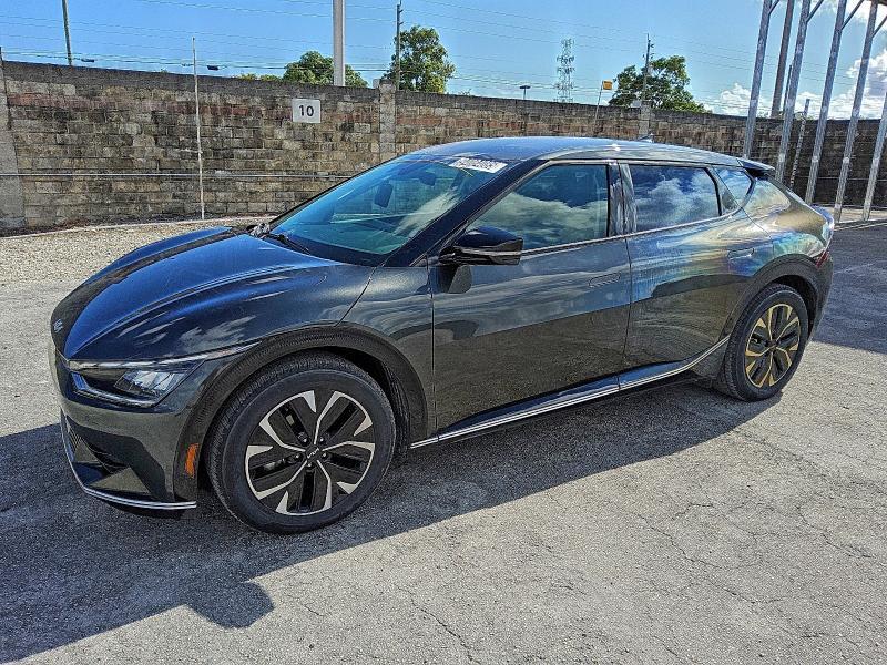 KIA EV6 2025, VIN 5XYC34JA5SG013357, 5/7