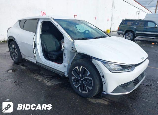 KIA EV6 2025, VIN 5XYC34JA5SG013357, 6/7
