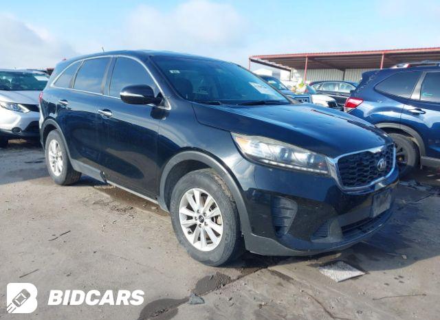 KIA Sorento 2019, VIN 5XYPG4A33KG581727, 2/9