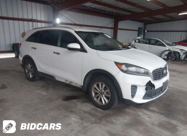 KIA Sorento 2019, VIN 5XYPG4A39KG561997, 4/9