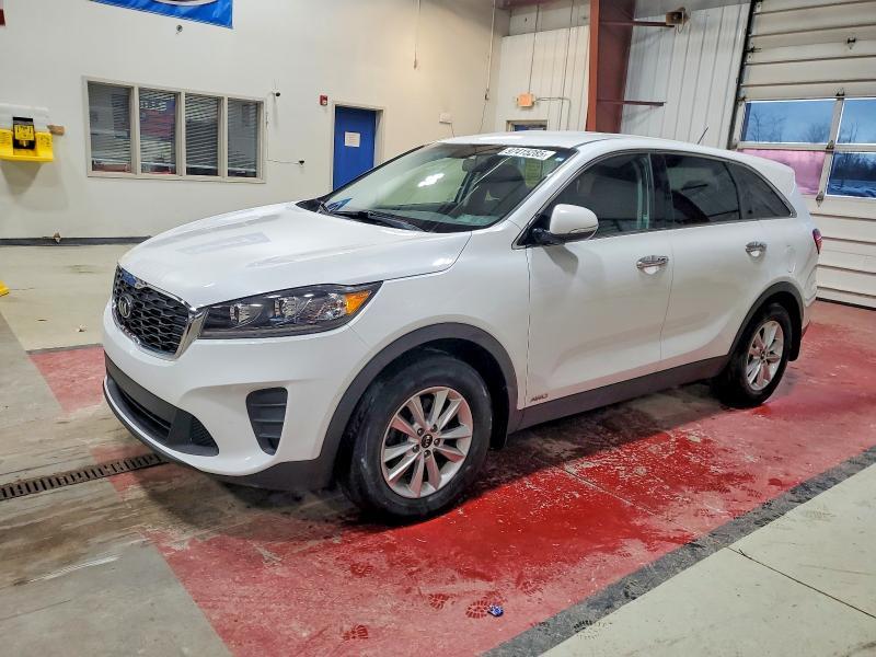 KIA Sorento 2019, VIN 5XYPG4A39KG561997, 5/9
