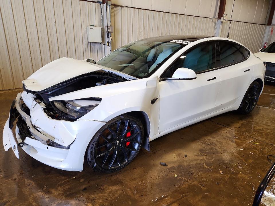 Tesla Model 3 2022, VIN 5YJ3E1EA2NF234736, 1/5