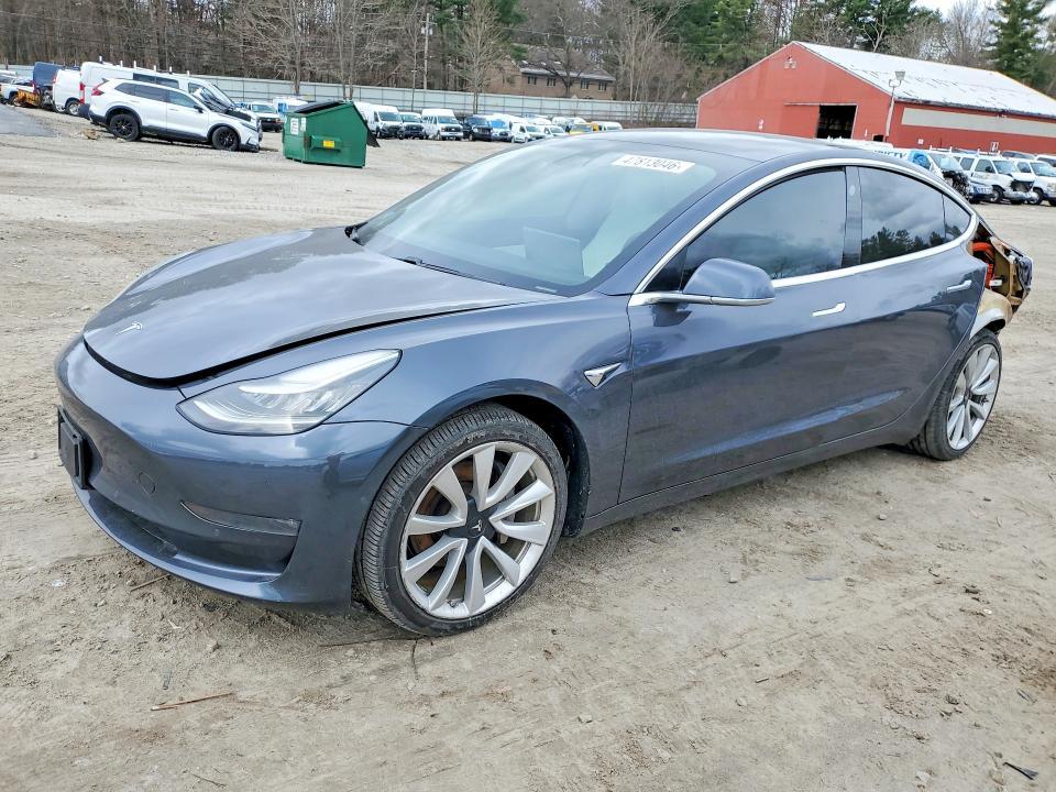 Tesla MODEL 3 2018, VIN 5YJ3E1EA6JF031861, 4/5