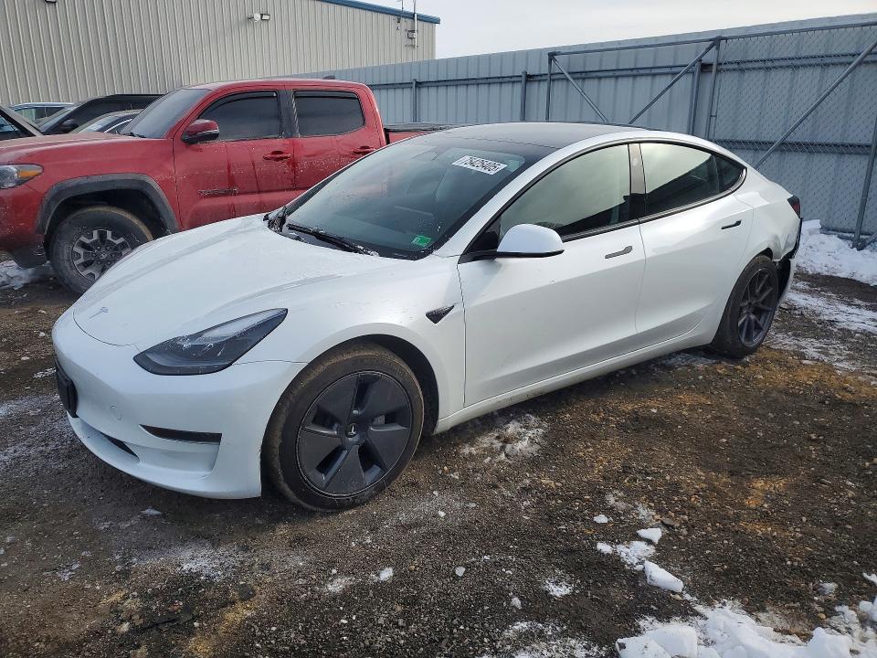 Tesla MODEL 3 2023, VIN 5YJ3E1EA7PF706481, 2/5