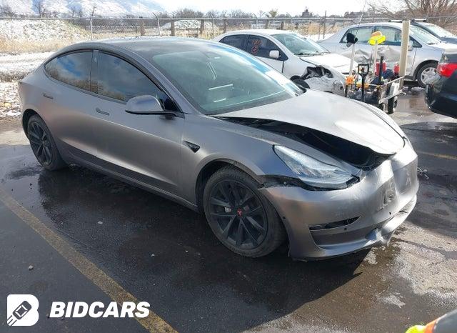 Tesla MODEL 3 2018, VIN 5YJ3E1EA8JF049021, 1/5