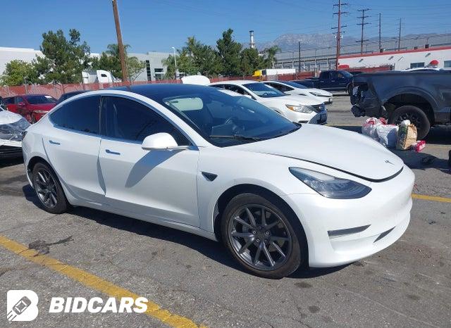 Tesla MODEL 3 2018, VIN 5YJ3E1EA8JF049021, 4/5