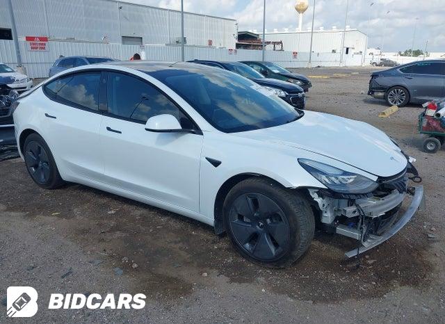 Tesla MODEL 3 2021, VIN 5YJ3E1EA9MF930749, 2/5