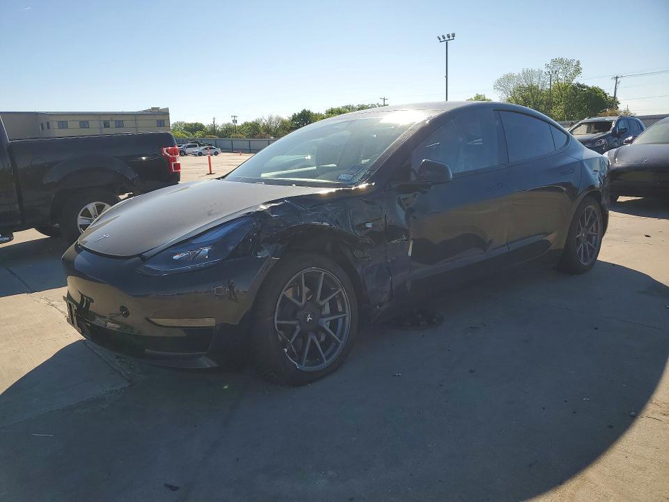 Tesla MODEL 3 2021, VIN 5YJ3E1EAXMF083532, 4/5