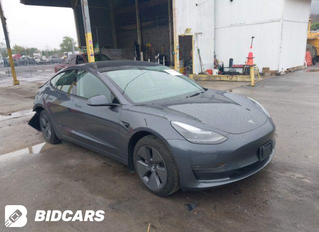 Tesla MODEL 3 2023, VIN 5YJ3E1EAXPF592976, 3/5