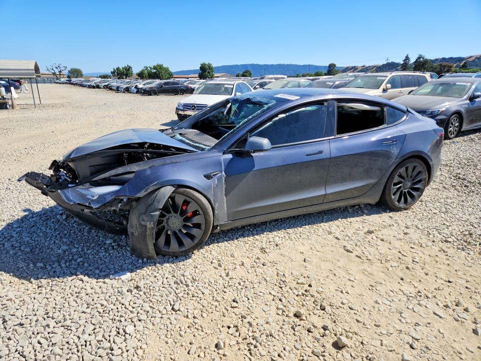 Tesla MODEL 3 2022, VIN 5YJ3E1EB2NF229724, 4/5