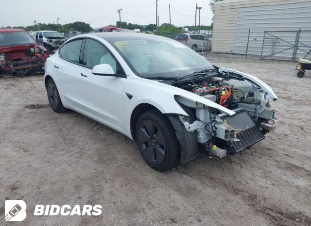 Tesla MODEL 3 2021, VIN 5YJ3E1EB5MF012912, 3/5
