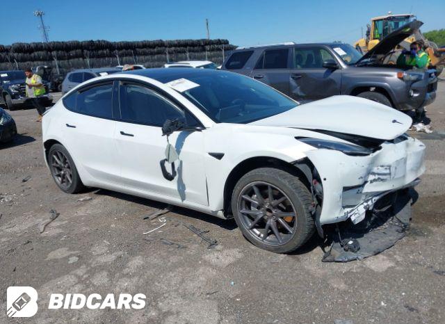 Tesla Model 3 2022, VIN 5YJ3E1EB7NF169326, 2/5