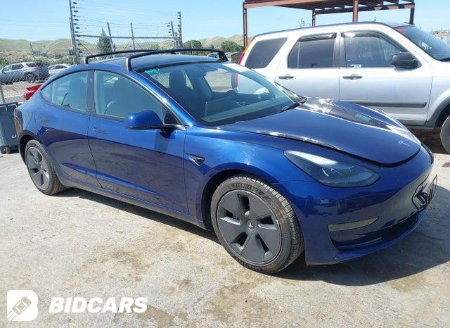Tesla Model 3 2022, VIN 5YJ3E1EB9NF130642, 1/5