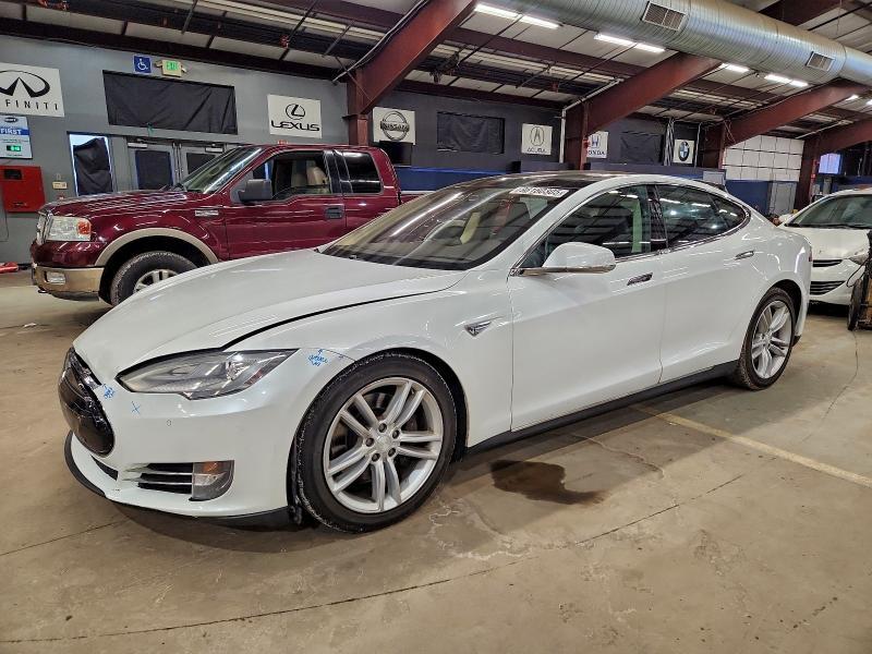 Tesla MODEL S 2013, VIN 5YJSA1DN7DFP12983, 5/5