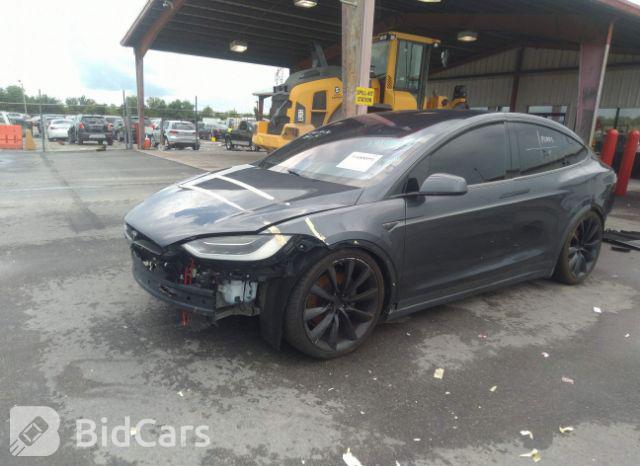 Tesla Model X 2016, VIN 5YJXCBE23GF002199, 2/5