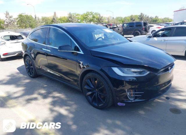 Tesla Model X 2018, VIN 5YJXCBE25JF138311, 6/10