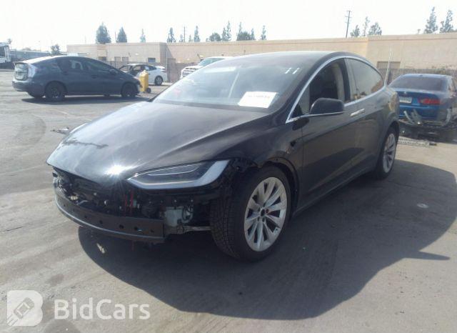 Tesla Model X 2016, VIN 5YJXCBE45GF000178, 2/5