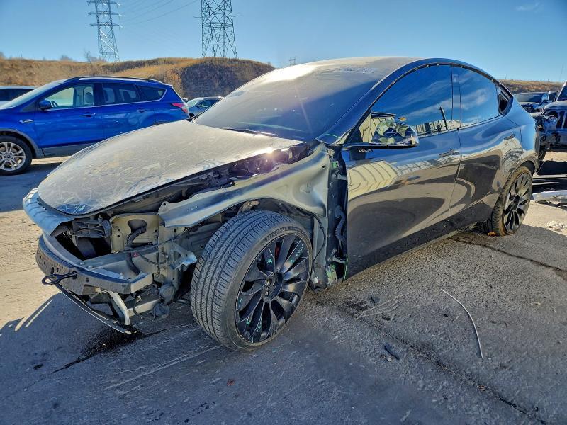 Tesla Model Y 2021, VIN 5YJYGDEDXMF114032, 8/10