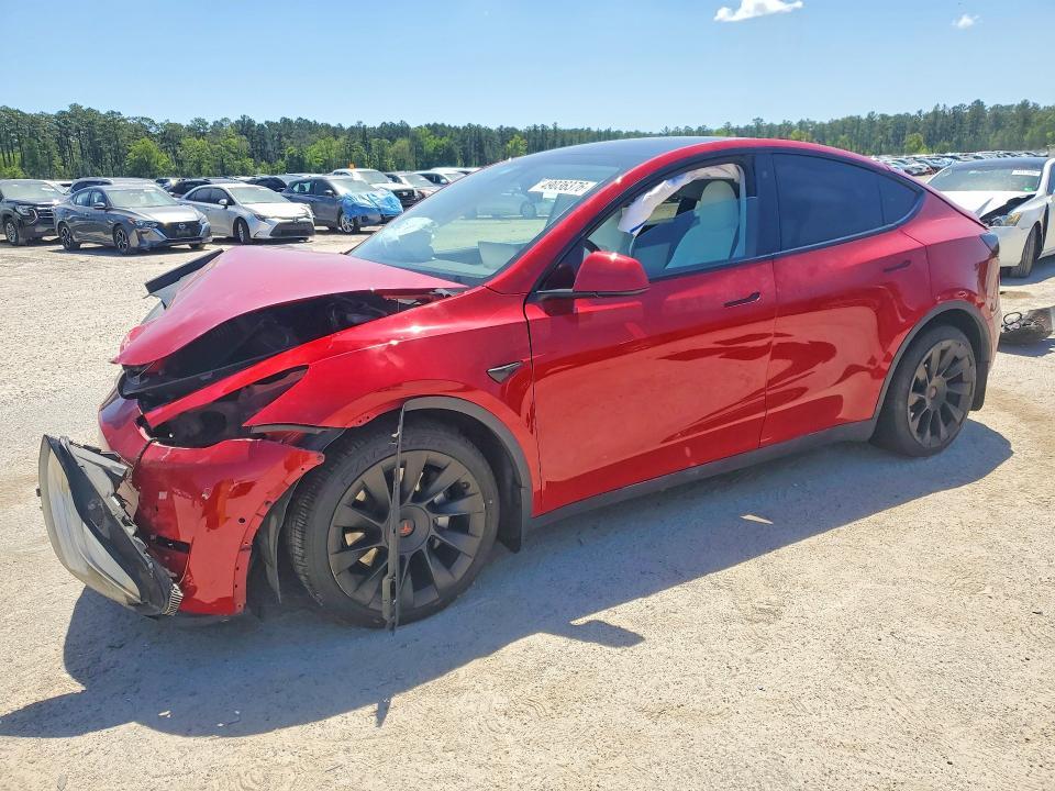 Tesla MODEL Y 2021, VIN 5YJYGDEE0MF192229, 2/5