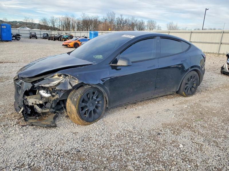 Tesla MODEL Y 2021, VIN 5YJYGDEE0MF192229, 5/5