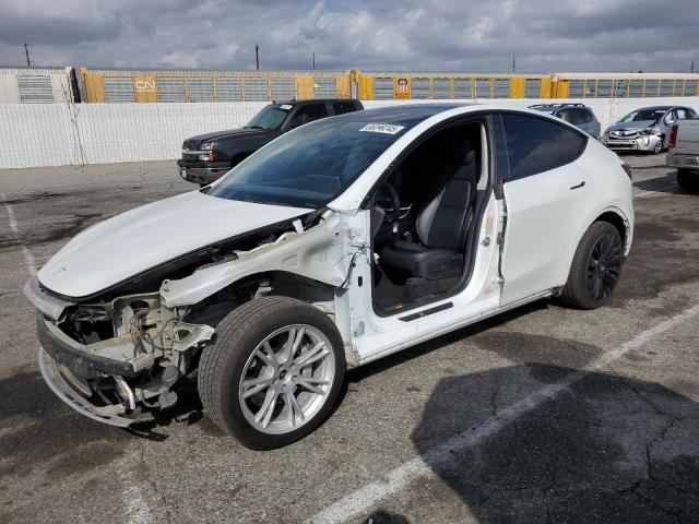 Tesla Model Y 2020, VIN 5YJYGDEE7LF011058, 1/5