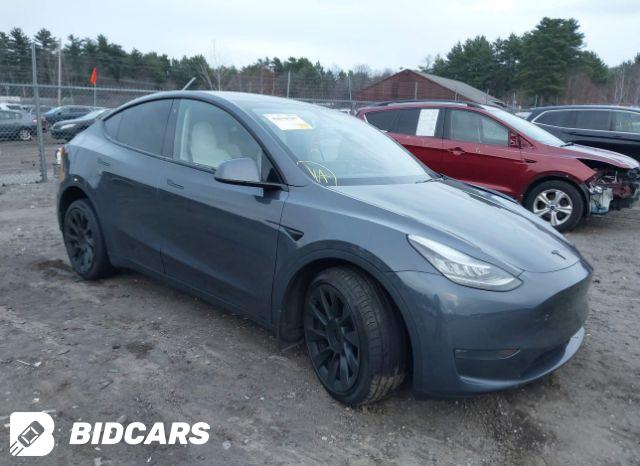 Tesla Model Y 2020, VIN 5YJYGDEE7LF011058, 4/5