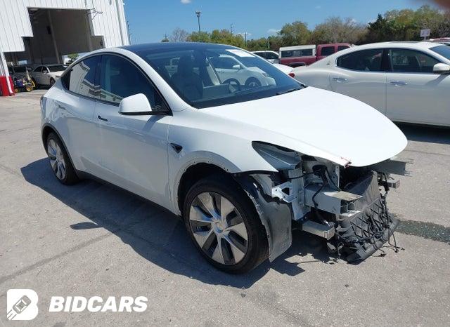 Tesla MODEL Y 2020, VIN 5YJYGDEE7LF021847, 3/5