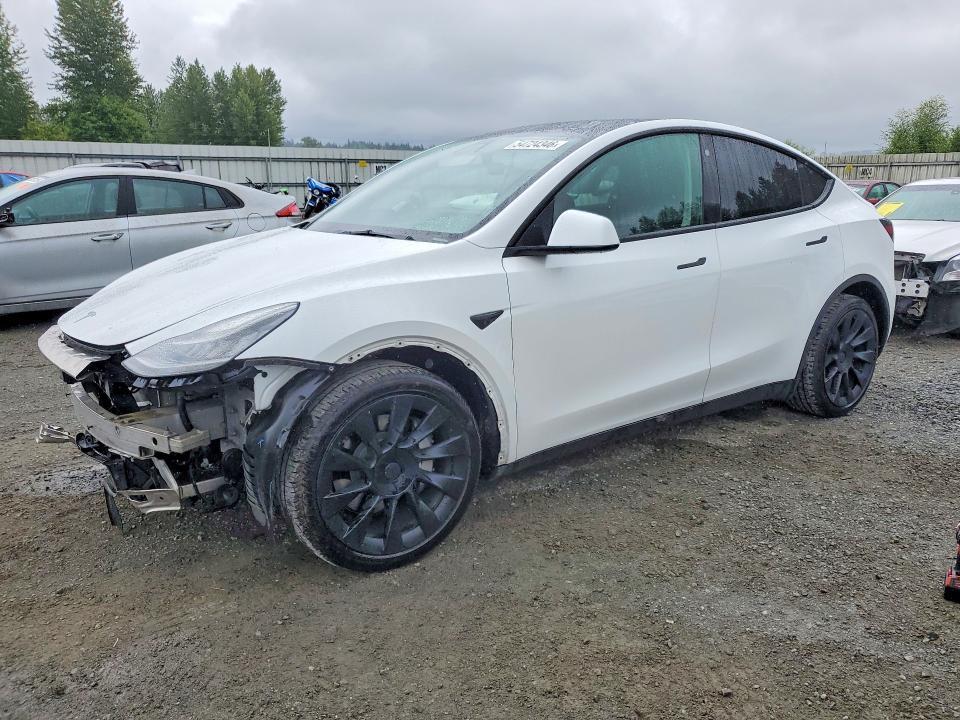 Tesla MODEL Y 2021, VIN 5YJYGDEF1MF252740, 5/5