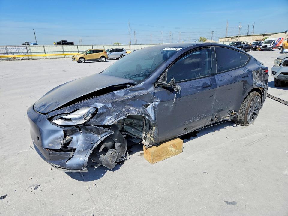 Tesla MODEL Y 2020, VIN 5YJYGDEF7LF002420, 5/5