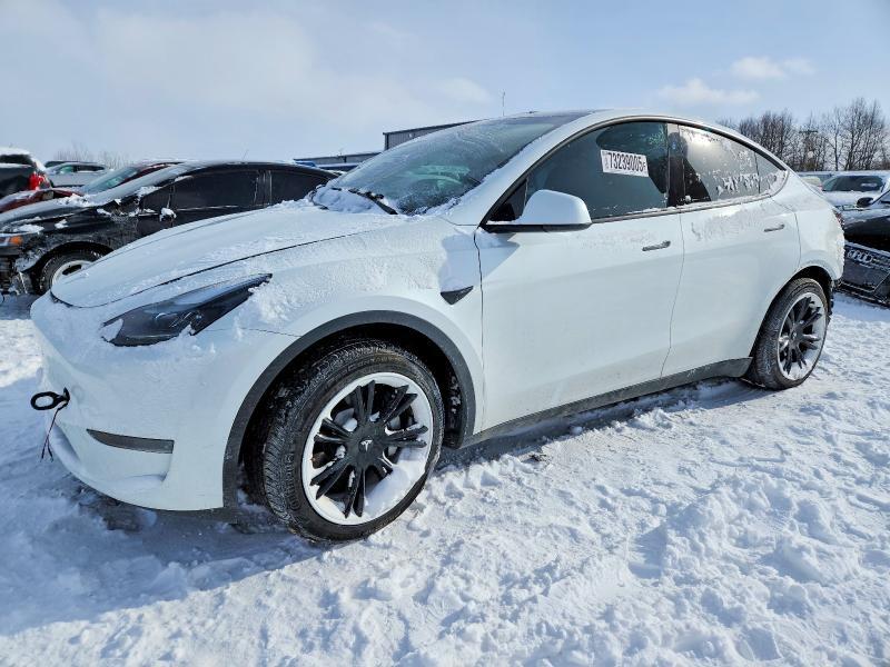 Tesla Model Y 2023, VIN 7SAYGAEE1PF924955, 4/5