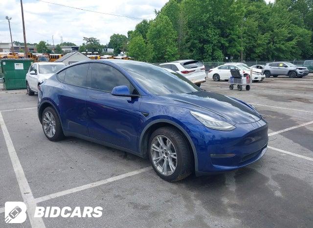 Tesla Model Y 2022, VIN 7SAYGAEE6NF522054, 5/5