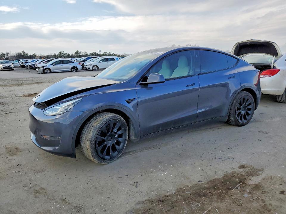 Tesla MODEL Y 2023, VIN 7SAYGAEE8PF750866, 4/5