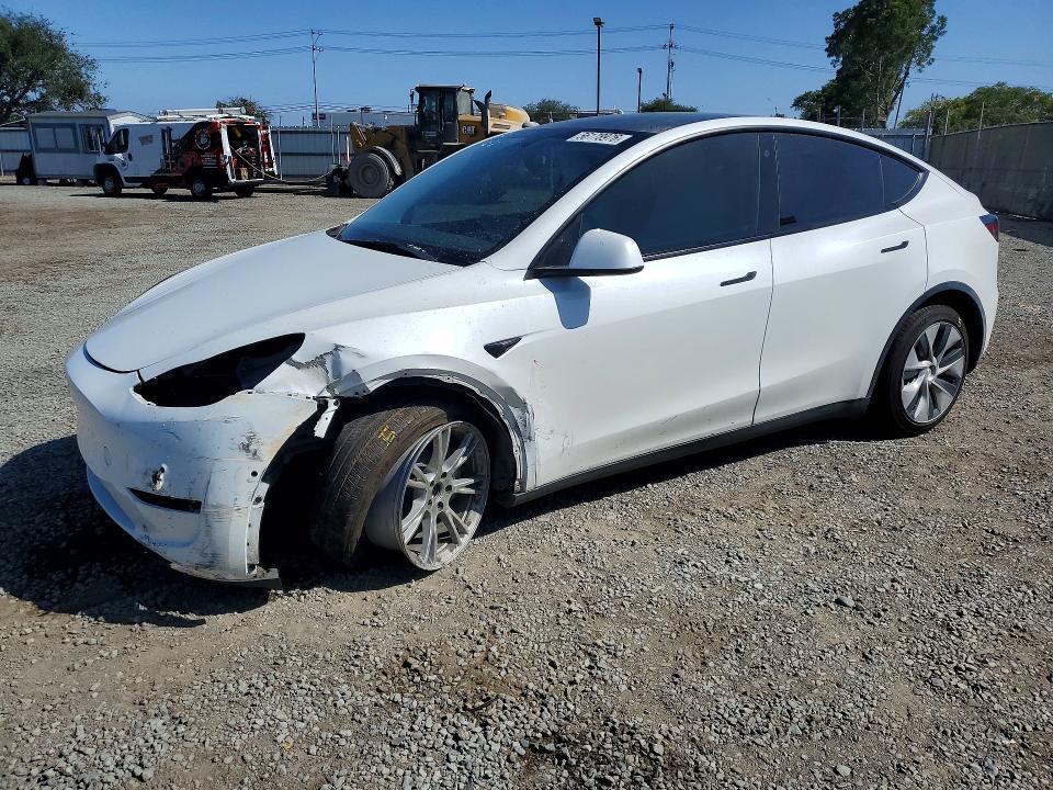 Tesla MODEL Y 2022, VIN 7SAYGDEEXNF451359, 3/5