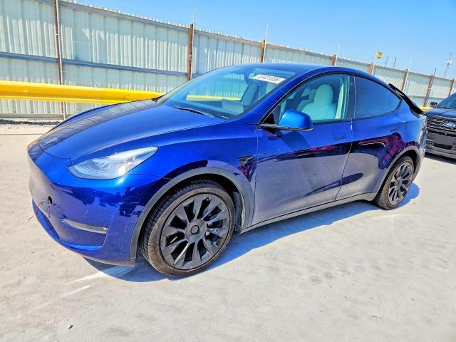 Tesla MODEL Y 2022, VIN 7SAYGDEEXNF451359, 4/5