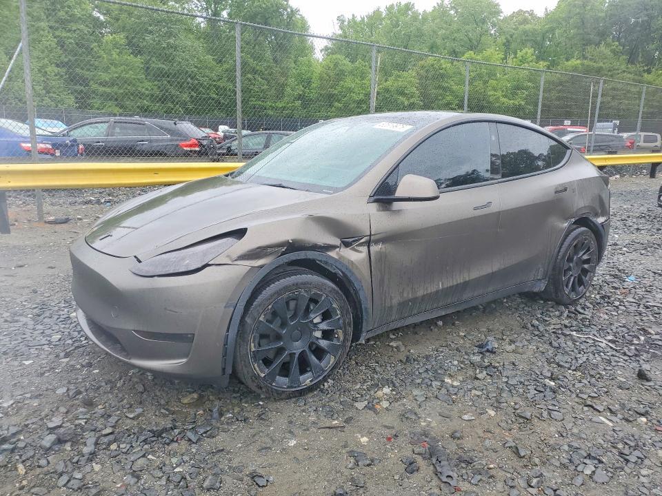 Tesla Model Y 2022, VIN 7SAYGDEF1NF406710, 4/5