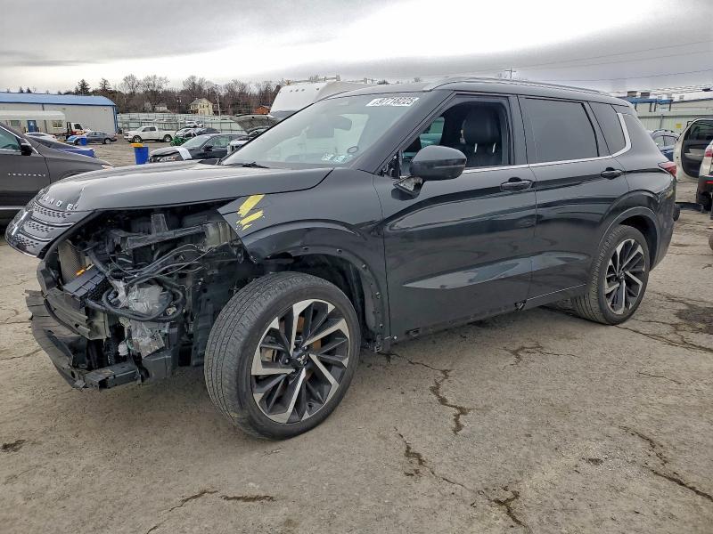 Mitsubishi Outlander 2021, VIN JA4APUAU4MU020043, 3/5