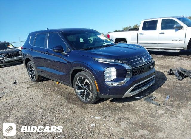 Mitsubishi Outlander 2022, VIN JA4APUAUXNU020887, 3/5