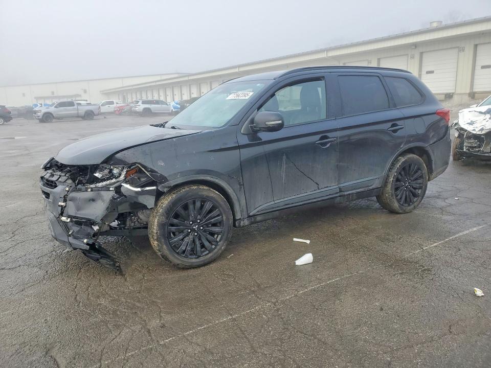Mitsubishi Outlander 2021, VIN JA4APVAU6MU018347, 3/5